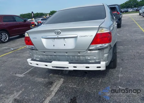 2005 Toyota Camry Le из США, поврежденный, VIN 4T1BE30K35U572110